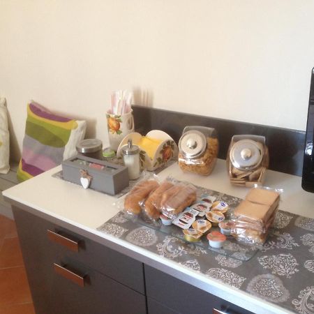 Apartamento Fronte Al Porto Salerno Exterior foto