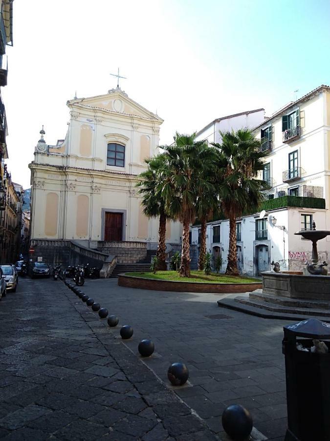 Apartamento Fronte Al Porto Salerno Exterior foto